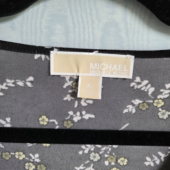 Michael Kors Liquid Knit Floral Roll Tab Sleeve Zipper Detail Floral Top Xl - Picture 7 of 10